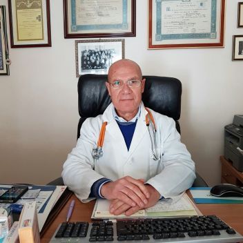 Dr. Carmelo Martorina