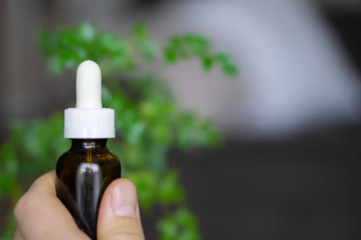 Olio di CBD: tutto quello che dovresti sapere - CLINN